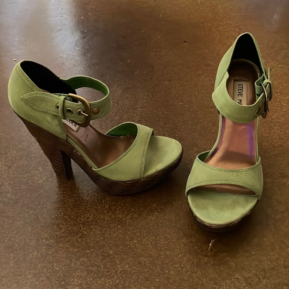 Steve Madden summer green heel size 6